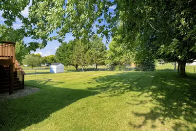 805 Daniel Drive, Belle Plaine, MN 56011 - Photo 31