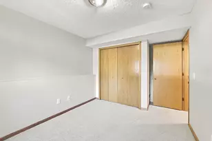 805 Daniel Dr, Belle Plaine, MN 56011 - Photo 27