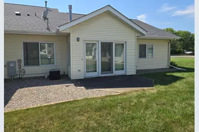 111 S West Street, Belle Plaine, MN 56011 - Photo 5