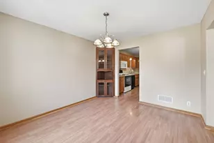 111 S West St, Belle Plaine, MN 56011 - Photo 11
