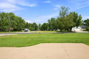 111 S West St, Belle Plaine, MN 56011 - Photo 29