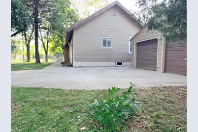 503 2nd Avenue NE, Pipestone, MN 56164 - Photo 5