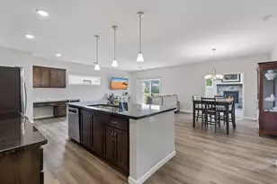39585 Fawn Ave, North Branch, MN 55056 - Photo 13