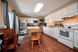 214 E Howard St, Winona, MN 55987 - Photo 5