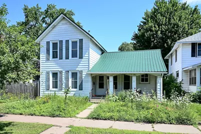 214 E Howard Street, Winona, MN 55987 - Photo 1