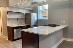579 Summit Ave, Saint Paul, MN 55102 - Photo 9