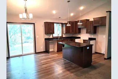 1930 Prospect Drive NE, Saint Cloud, MN 56304 - Photo 5