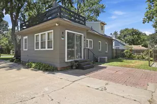 2258 W 105th St, Bloomington, MN 55431 - Photo 31
