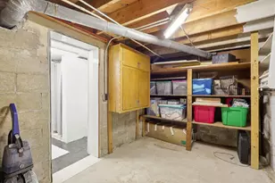 2258 W 105th St, Bloomington, MN 55431 - Photo 29