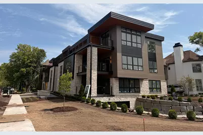 150 Broadway Avenue S #3C, Wayzata, MN 55391 - Photo 3