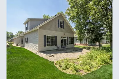10562 Mississippi Circle N, Brooklyn Park, MN 55443 - Photo 5