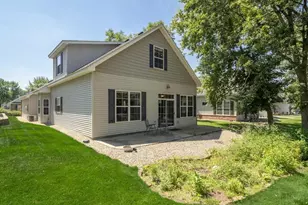 10562 Mississippi Cir N, Brooklyn Park, MN 55443 - Photo 5