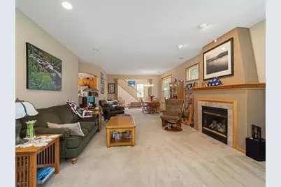 10562 Mississippi Circle N, Brooklyn Park, MN 55443 - Photo 11