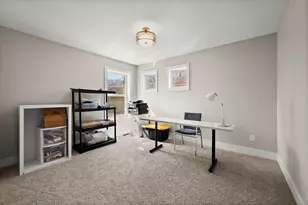 12601 Ridgemount Ave, Minnetonka, MN 55305 - Photo 15