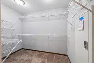 2299 Gall Ave, Maplewood, MN 55109 - Photo 17
