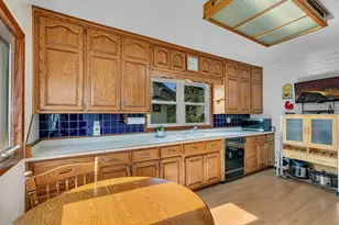 645 Main St S, Hutchinson, MN 55350 - Photo 9