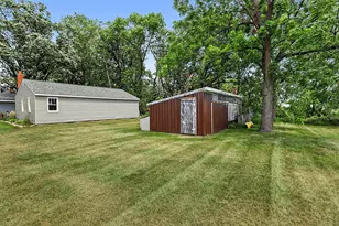 245 W Centre St, Royalton, MN 56373 - Photo 33
