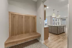 17994 Hidden Creek Trl, Lakeville, MN 55044 - Photo 5