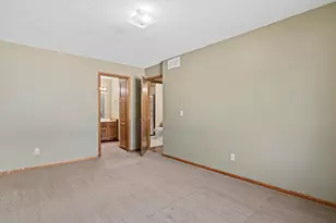 1314 Deercliff Ln, Eagan, MN 55123 - Photo 11