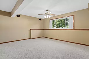 1314 Deercliff Ln, Eagan, MN 55123 - Photo 15