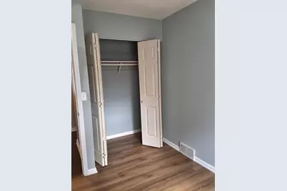5637 Emerson Avenue N, Brooklyn Center, MN 55430 - Photo 29