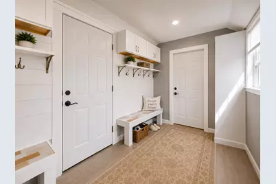 949 7th Avenue SW, Faribault, MN 55021 - Photo 5