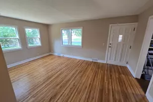 1020 Evergreen Ln N, Plymouth, MN 55441 - Photo 5