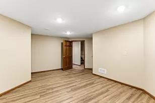 8148 Ithaca Ln N, Maple Grove, MN 55311 - Photo 57