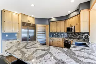 8148 Ithaca Ln N, Maple Grove, MN 55311 - Photo 25