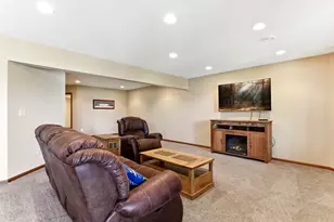 8148 Ithaca Ln N, Maple Grove, MN 55311 - Photo 61