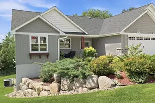 590 Northern Lights Dr, Prescott, WI 54021 - Photo 5