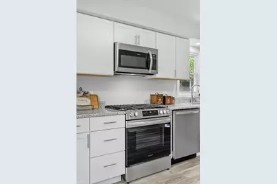 5132 Vincent Avenue N, Minneapolis, MN 55430 - Photo 11