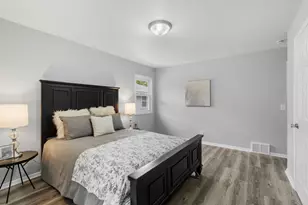 5132 Vincent Ave N, Minneapolis, MN 55430 - Photo 17