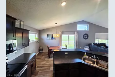 1667 Hidden Trail, Mayer, MN 55360 - Photo 11