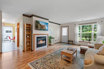2754 Wagon Wheel Trail, Chaska, MN 55318 - Photo 9
