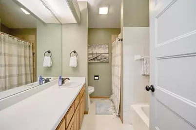 2327 Grange Avenue N, Oakdale, MN 55128 - Photo 31