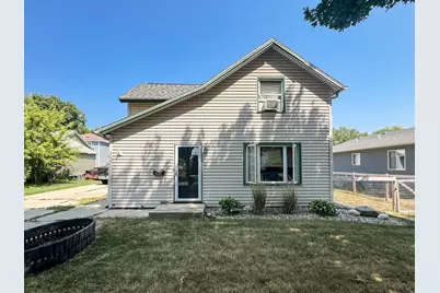 207 E Bishop Street, Luverne, MN 56156 - Photo 1