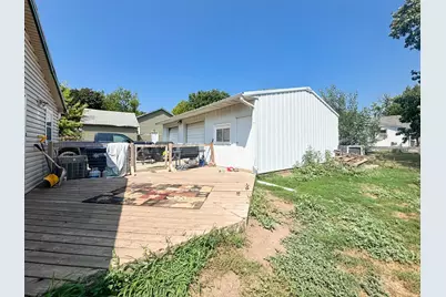 207 E Bishop Street, Luverne, MN 56156 - Photo 11