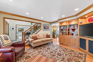 8945 Dallas Ln N, Maple Grove, MN 55369 - Photo 5