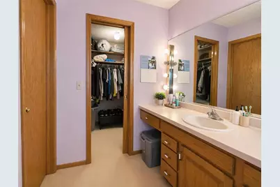 8992 Hidden Meadow Road, Woodbury, MN 55125 - Photo 21