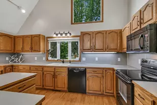 135 Airport Rd, Hutchinson, MN 55350 - Photo 11