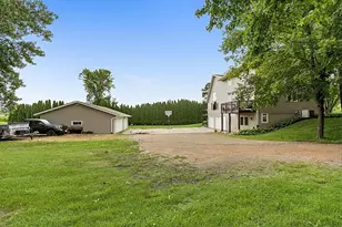 135 Airport Rd, Hutchinson, MN 55350 - Photo 53