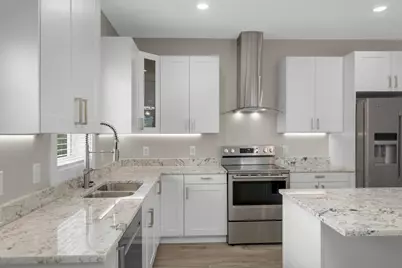 3326 Thomas Avenue N, Minneapolis, MN 55412 - Photo 17