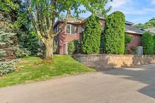 1518 Hunter Hill Rd, Hudson, WI 54016 - Photo 3