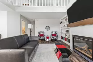 1518 Hunter Hill Rd, Hudson, WI 54016 - Photo 7