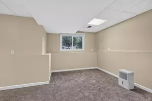 9313 Loch Lomond Ln, Brooklyn Park, MN 55443 - Photo 25