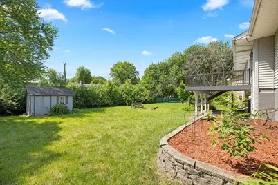 8941 48th Avenue N, New Hope, MN 55428 - Photo 9