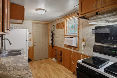 220 33rd Avenue N, Saint Cloud, MN 56303 - Photo 3