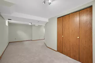 5537 32nd Ave S, Minneapolis, MN 55417 - Photo 37