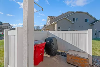 1824 Bridgewater Boulevard S, Cambridge, MN 55008 - Photo 7